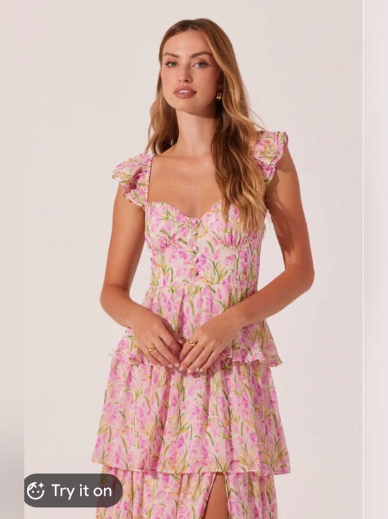Astr Dresses & Skirts - ASTR Pink Floral Ruffle Midi Dress